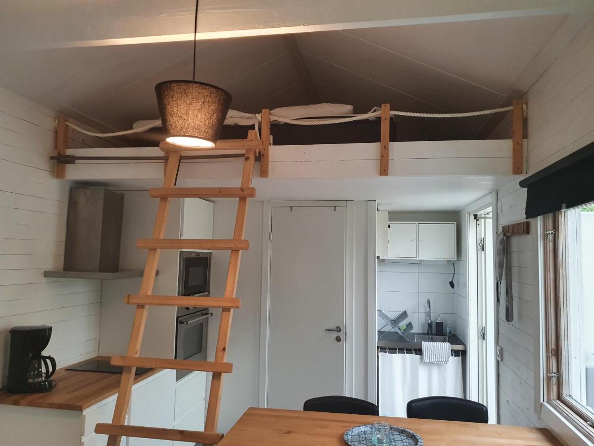 Skogsbaeckens Stugby Ab Villa Tomelilla Bagian luar foto