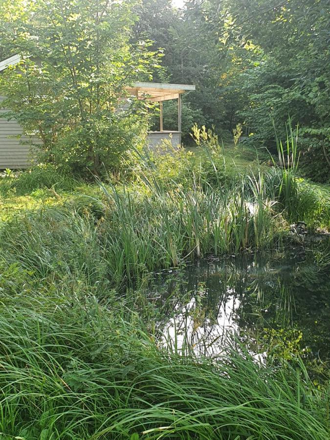 Skogsbaeckens Stugby Ab Villa Tomelilla Bagian luar foto