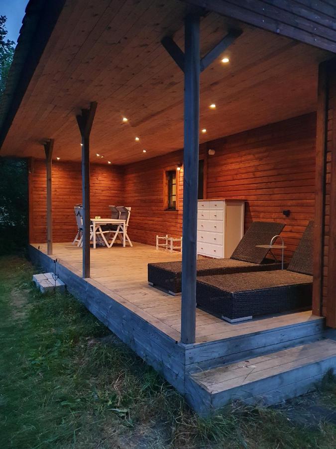 Skogsbaeckens Stugby Ab Villa Tomelilla Bagian luar foto